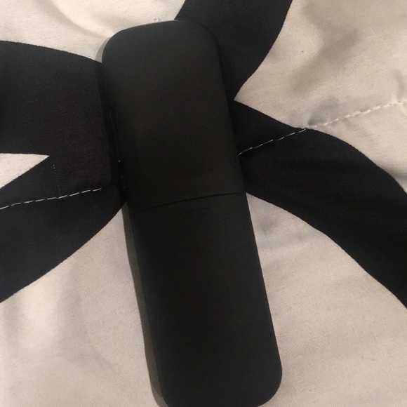 Remote control - Picture 2 of 2